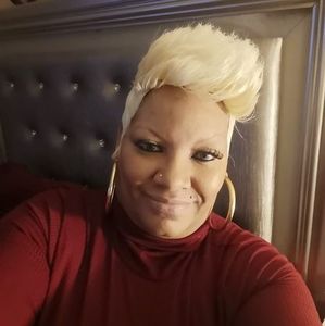 Meet your Posher, Anitra